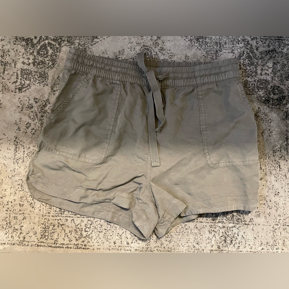 Impressions Olive Green Shorts